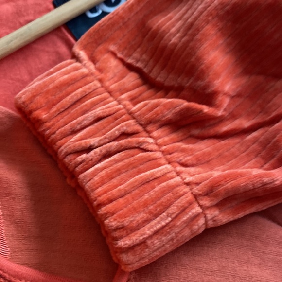 UGG  Jumpsuit - Picture 6 of 9